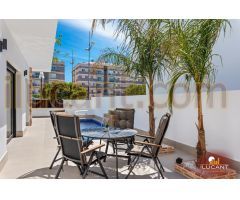 Chalet en Venta en Los Dolores, Alicante