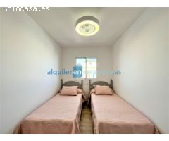 Alquiler de ático de 2 dormitorios en Veramar 5, Vera playa RA48
