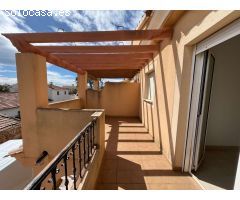 Duplex de 4 dormitorios en Palomares