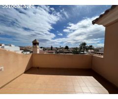 Duplex de 4 dormitorios en Palomares