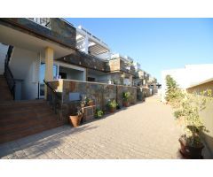 Apartamento de 2 dormitorios  en planta baja en Palomares SA1072