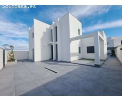 Villa de ensueño junto al mar en Vera Playa