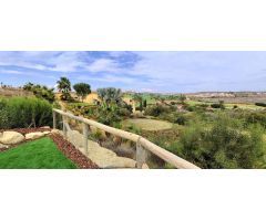EXCLUSIVA VILLA DE 6 DORMITORIOS EN VALLE DEL ESTE - VERA