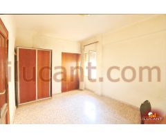 Piso en Venta en San Juan de Alicante, Alicante