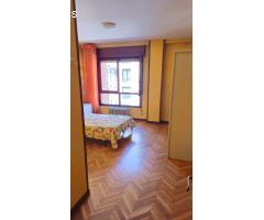 Piso en Venta en Oviedo, Asturias