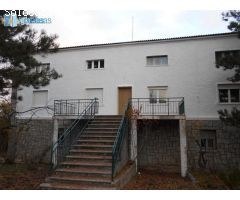 Casa en venta en Becedas, Ávila