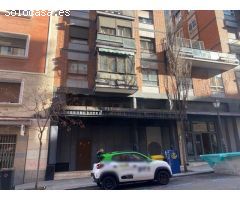 Gran oportunidad de local comercial en el barrio céntrico de Chamberí