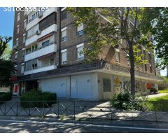 Local en Moratalaz, Madrid.