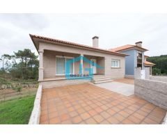 San Vicente do Grove: Reboredo, magnifica vivienda construida en piedra, individual....