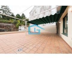 O Grove: Piso con terraza, piscina en primera linea de mar... preciosas vistas