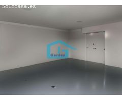 Sanxenxo: vendemos casa con finca, local comercial...