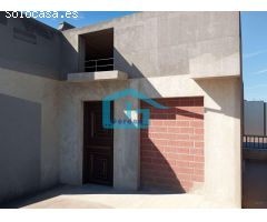 Sanxenxo: vendemos casa con finca, local comercial...