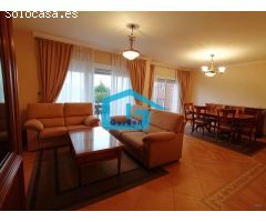 Sanxenxo: A7235: Chalet pareado a pocos mts del mar...