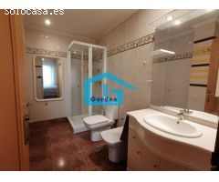 Sanxenxo: A7235: Chalet pareado a pocos mts del mar...