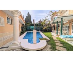 SE ALQUILA APARTAMENTO DE 2 DORMITORIOS CON PISCINA PRIVADA HASTA MAYO 2025