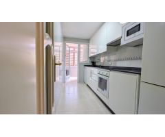 PISO EN FUENGIROLA 2 DORMITORIOS, PISCINA, GARAJE Y SUPER TERRAZA!! DE ABRIL A JUNIO!!