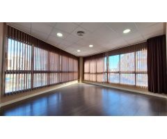 Oficina de 138 m² en la Plaza Adolfo Suarez de Alcantarilla