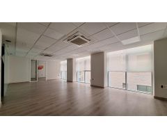 Oficina de 100 m² en el Edificio de la Cámara de Comercio de Murcia