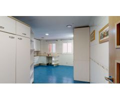 Vivienda en venta de 4 dormitorios junto a teatro Romea
