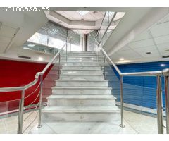 VENTA LOCAL FUENGIROLA CON MUCHO POTENCIAL