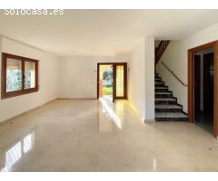 CHALET EN EL COTO