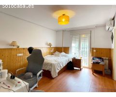 CASA CON PISCINA