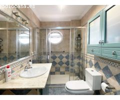 CASA CON PISCINA