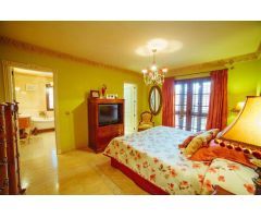 CHALET INDEPENDIENTE EN VENTA, MIJAS