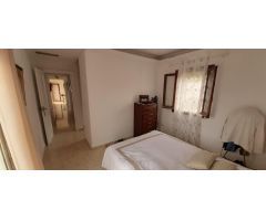 Villa jardín y piscina en Playamar
