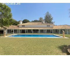 VILLA DE LUJO