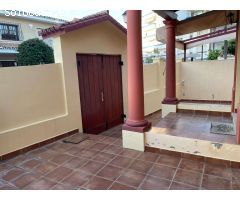 CHALET PAREADO EN VENTA, FUENGIROLA