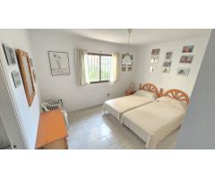 CHALET EN EL FARO