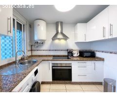 PISO AMPLIO DE 2 DORMITORIOS - BENALMADENA - CON LICENCIA TURISTICA