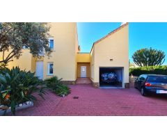Villa de Lujo en Venta en Els Poblets, Alicante