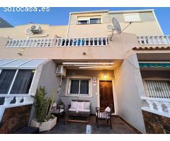 Casa de Pueblo en Venta en Playa Flamenca, Alicante
