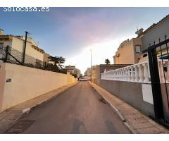 Casa de Pueblo en Venta en Playa Flamenca, Alicante