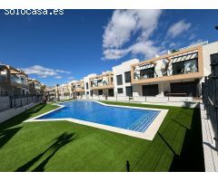 Apartamento en Venta en Villamartín, Alicante