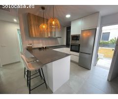 Apartamento en Venta en Villamartín, Alicante