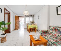 Apartamento en Venta en Torrevieja, Alicante