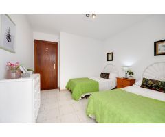 Apartamento en Venta en Torrevieja, Alicante