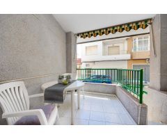 Apartamento en Venta en Torrevieja, Alicante