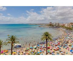 Apartamento en Venta en Torrevieja, Alicante