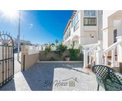 Apartamento en Venta en Punta Prima, Alicante