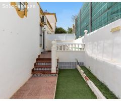 Casa de Pueblo en Venta en Residencia los Altos, Alicante