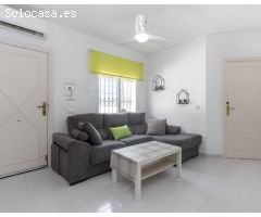 Casa de Pueblo en Venta en Residencia los Altos, Alicante
