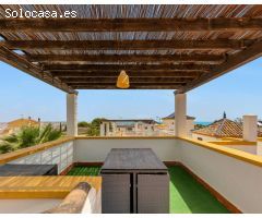 Casa de Pueblo en Venta en Residencia los Altos, Alicante