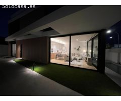 Villa de Lujo en Venta en Torre de la Horadada, Alicante