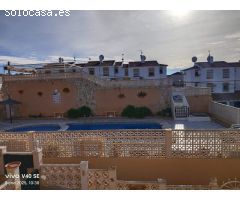 Bungalow en Venta en Villamartín, Alicante