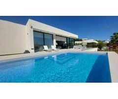 Villa de Lujo en Venta en Orihuela Costa, Alicante
