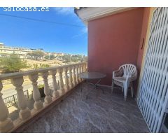 Bungalow en Venta en Villamartín, Alicante